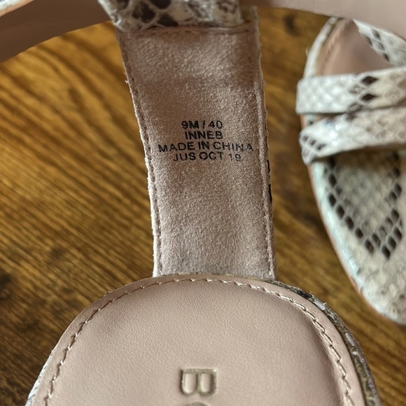 BCBGeneration snakeskin sandal - Picture 6 of 6